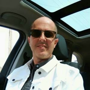 Meet your Posher, Tom